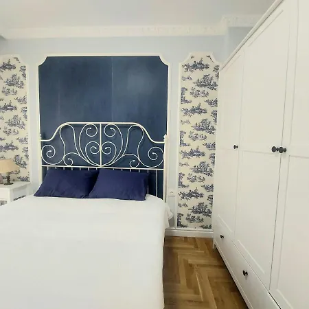 Apartamento Aurora Suite Saints Constantine and Helena