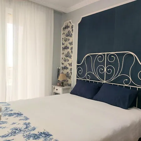 Aurora Suite Appartamento Saints Constantine and Helena